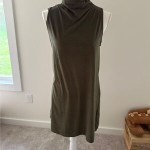 Olive Green Sleeveless Midi Dress